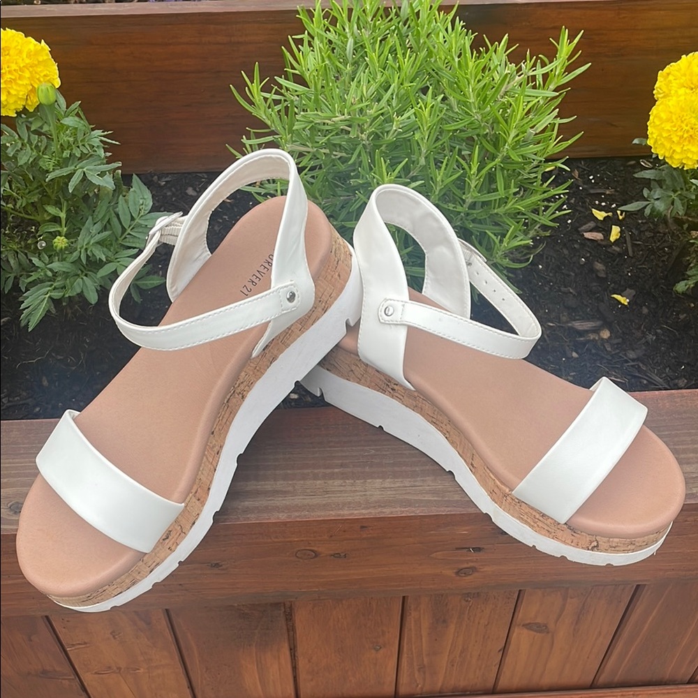 Women’s Open Toe White and Tan Sandals with Straps